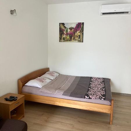 Ferienwohnung Apartman Iskra Bijela Exterior foto