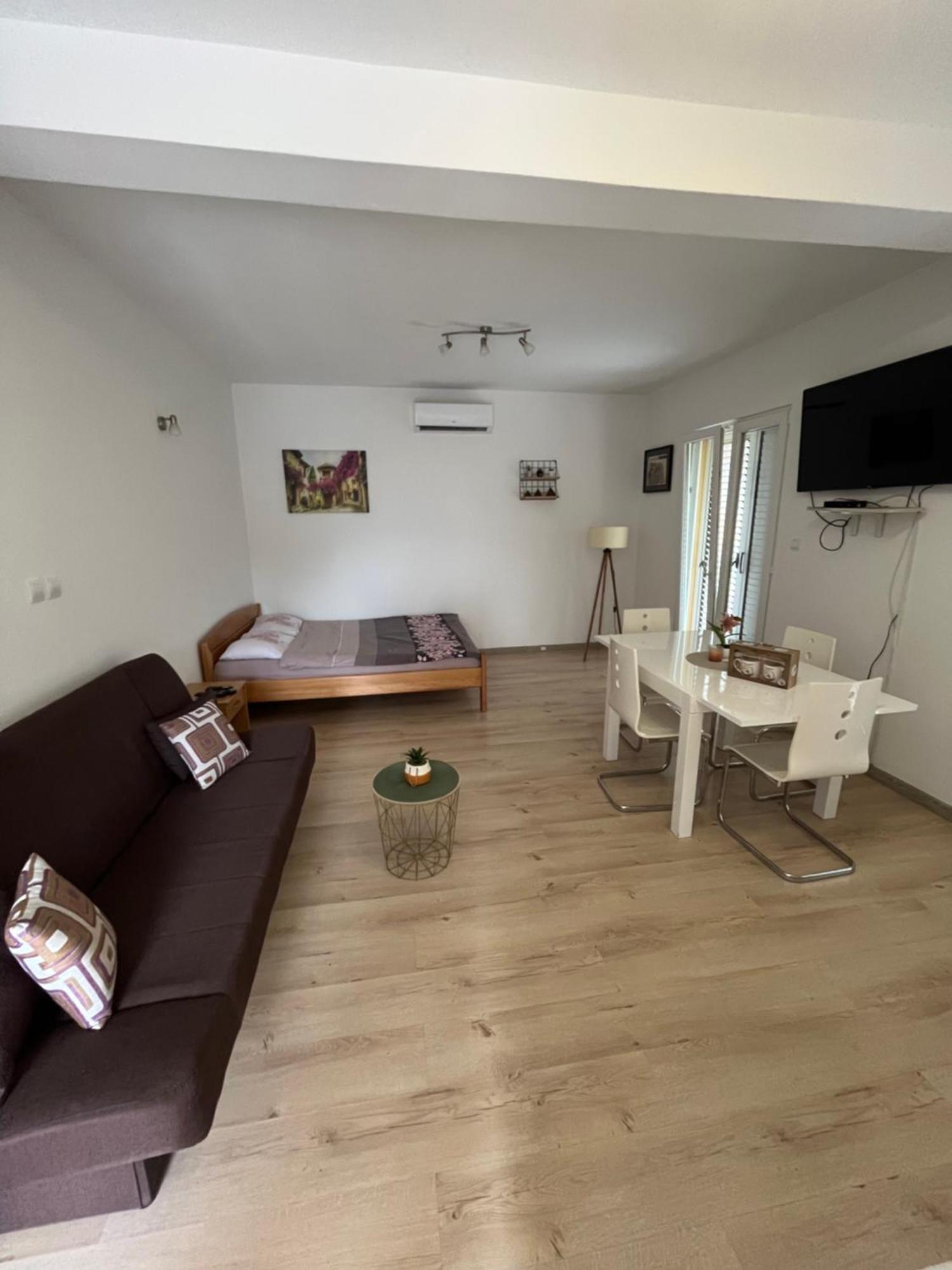 Ferienwohnung Apartman Iskra Bijela Exterior foto
